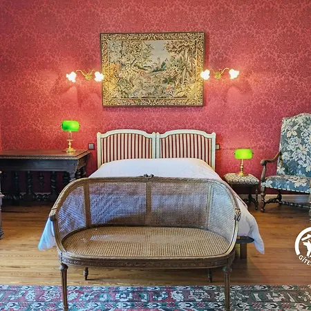 בית נופש Chateau De La Roche, 11-12 Personnes