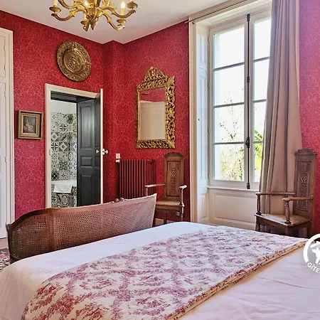 בית נופש Chateau De La Roche, 11-12 Personnes *