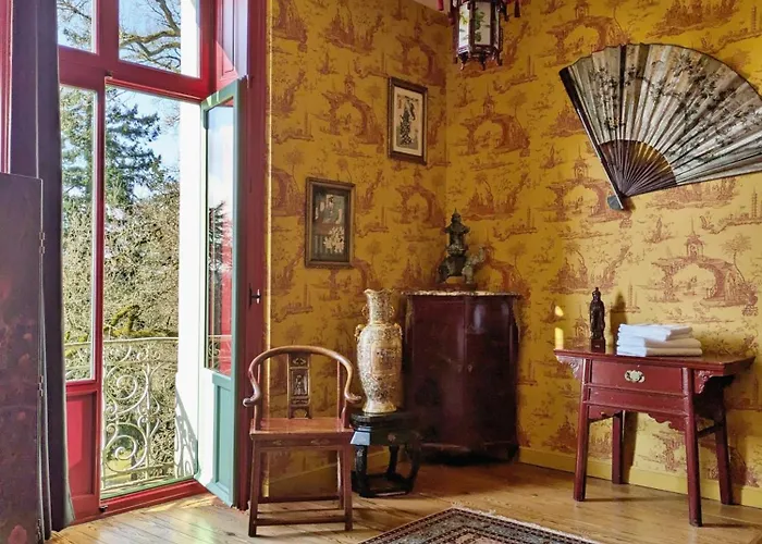 Chateau De La Roche, 11-12 Personnes Semesterbostad Ahuillé