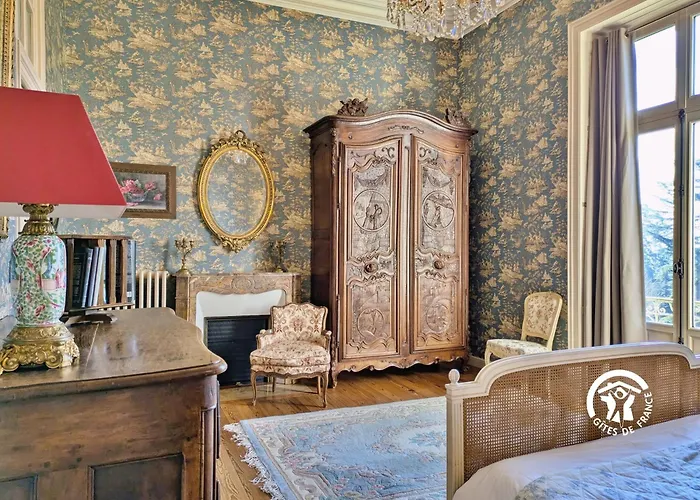 Chateau De La Roche, 11-12 Personnes Semesterbostad